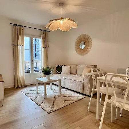 Апартаменты Between Sea And Ramparts - Elegance And Comfort